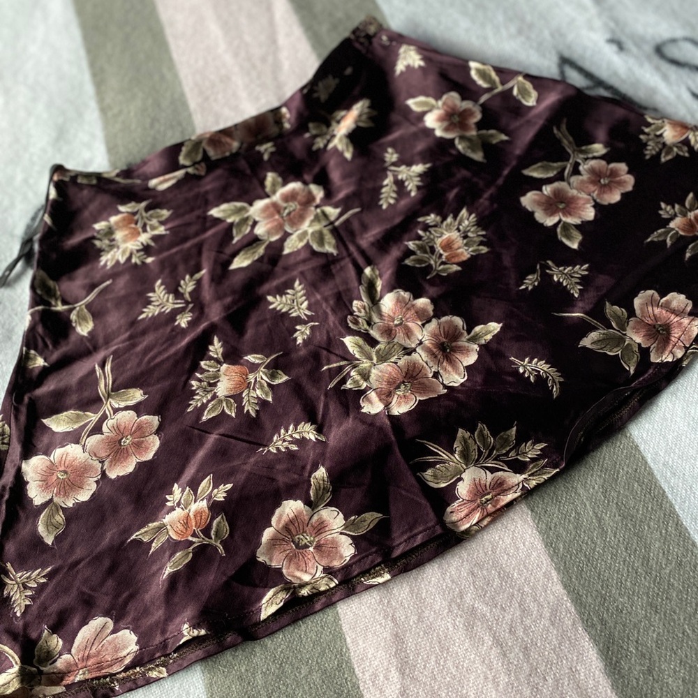 I.N. SAN FRANCISCO SATIN  BROWN CIRCLE SKIRT 7 JR,